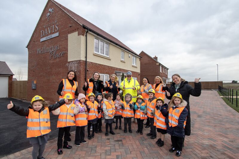 School’s First Pupils Cut the Ribbon To Open New Showhomes